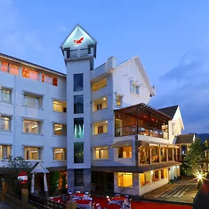 3* Resort Red Sparrow
